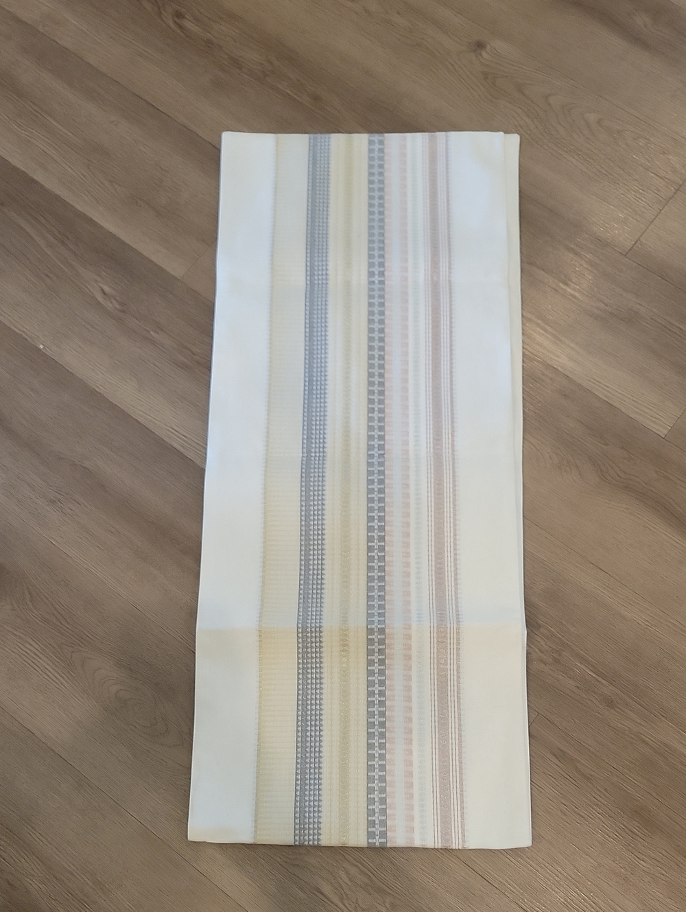 Threshold  Table Runner